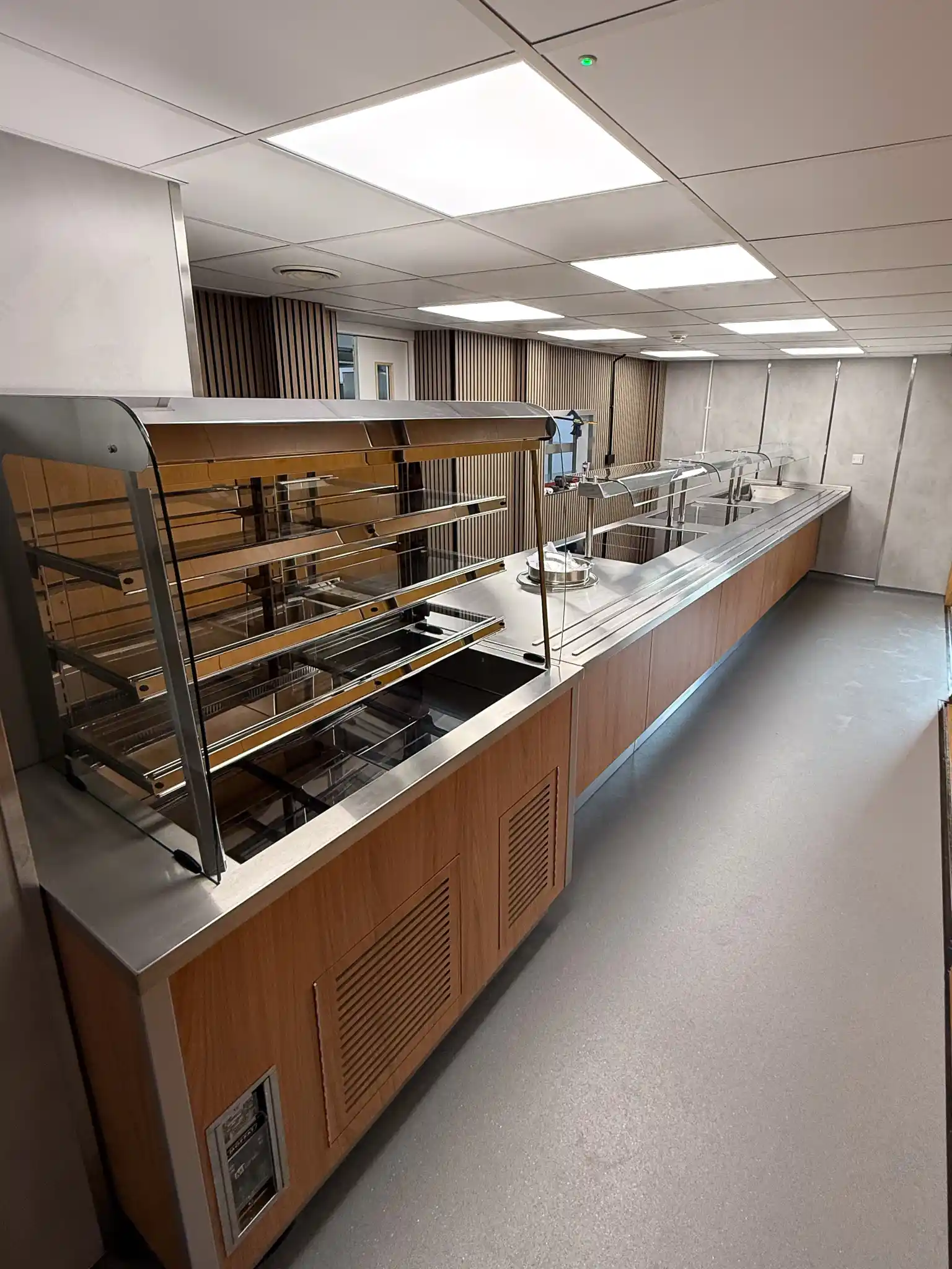 A servery at Hughes Hall, University of Cambridge